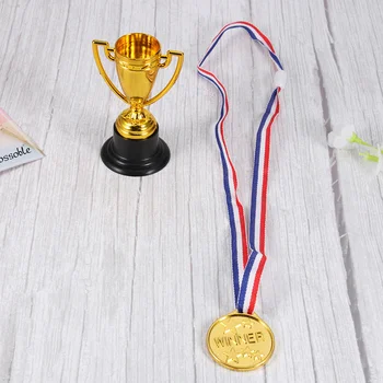 16 бр. Подаръци за пълнене на отглеждане на Малки медали Призови награди Трофей Детски награди Награди Дете