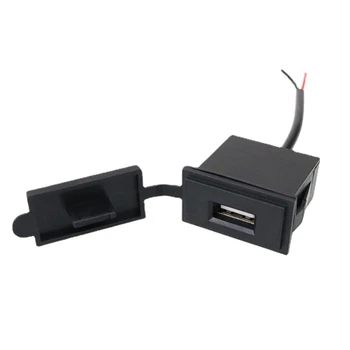 Мини-конектор за зарядно за кола с един USB 12/24, контакта адаптер за захранване 2.4 A, водоустойчив